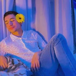 Meet your Posher, Isaac